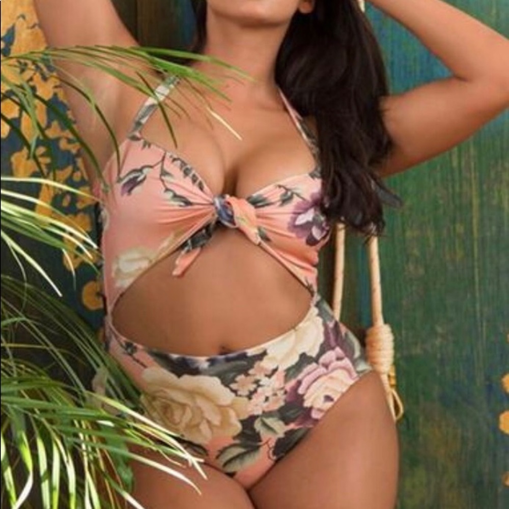 Bow knot high cut floral halter one piece—-NEW